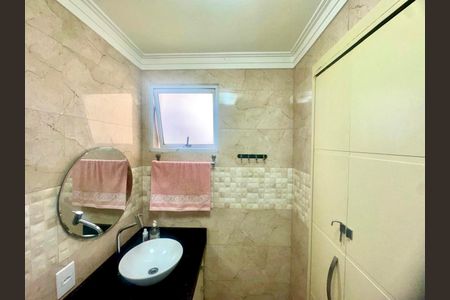 Apartamento à venda com 44m², 2 quartos e sem vaga Apartamento à venda com 44m², 2 quartos e sem vagaBanheiro