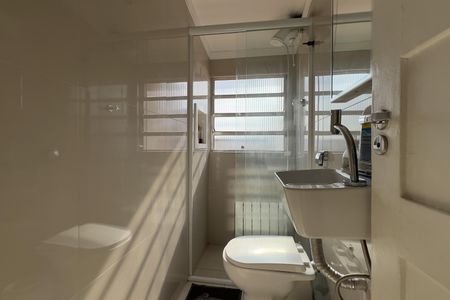 Casa à venda com 229m², 3 quartos e 2 vagasBanheiro 2