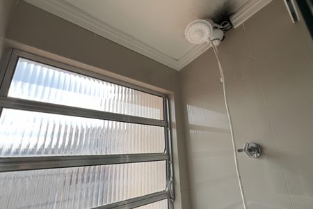Casa à venda com 229m², 3 quartos e 2 vagasBanheiro 2