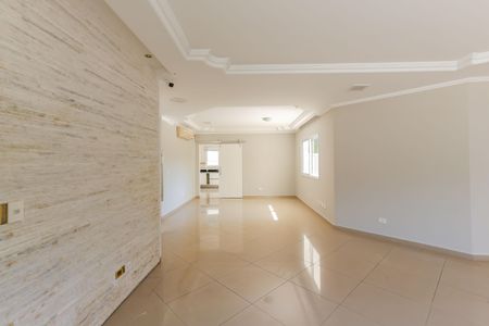 Casa à venda com 400m², 4 quartos e 6 vagasSala 