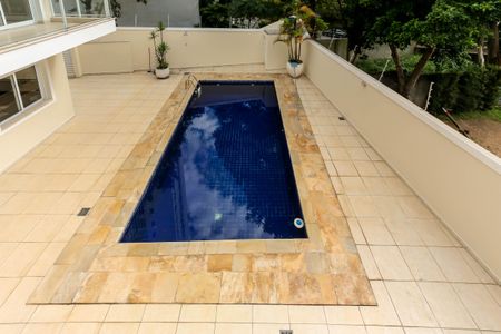 Casa à venda com 400m², 4 quartos e 6 vagasVaranda Suites 