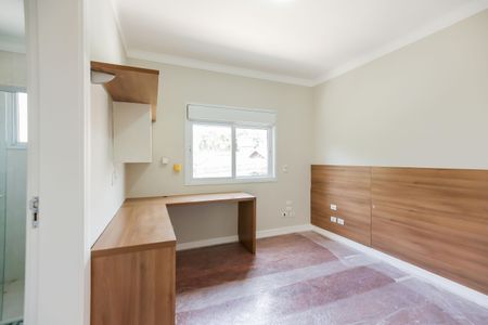 Casa à venda com 400m², 4 quartos e 6 vagasSuíte 2