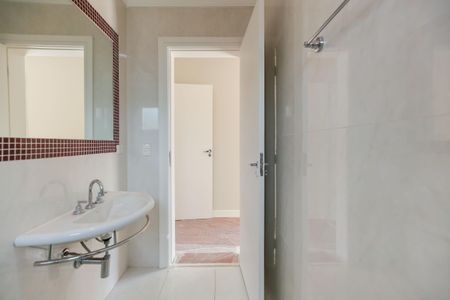 Casa à venda com 400m², 4 quartos e 6 vagasSuíte 1