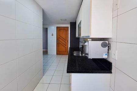 Apartamento à venda com 85m², 2 quartos e 1 vaga Apartamento à venda com 85m², 2 quartos e 1 vagaCozinha