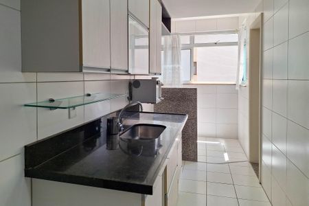 Apartamento à venda com 85m², 2 quartos e 1 vaga Apartamento à venda com 85m², 2 quartos e 1 vagaCozinha