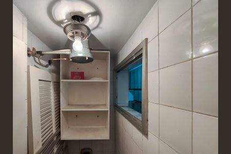 Apartamento para alugar com 65m², 2 quartos e 1 vagaBanheiro de serviço