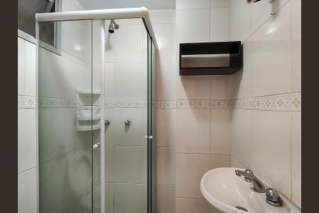 Apartamento para alugar com 65m², 2 quartos e 1 vagaBanheiro Corredor