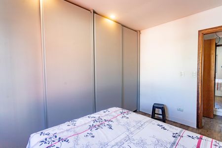 Casa à venda com 384m², 4 quartos e 2 vagas Casa à venda com 384m², 4 quartos e 2 vagasCasa 2 - Quarto 2