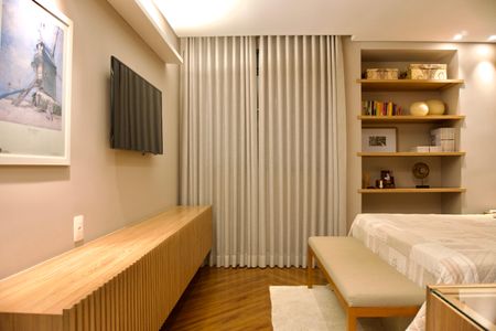 Apartamento à venda com 3 quartos, 142m² em Santo Antônio, Belo Horizonte