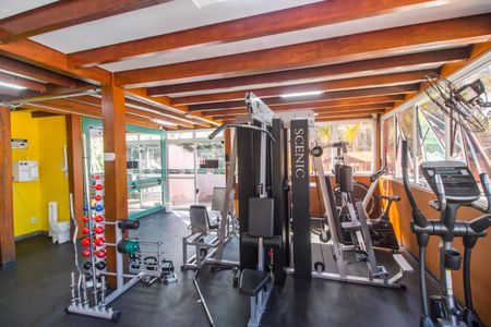 Casa de condomínio para alugar com 250m², 3 quartos e 3 vagasAcademia