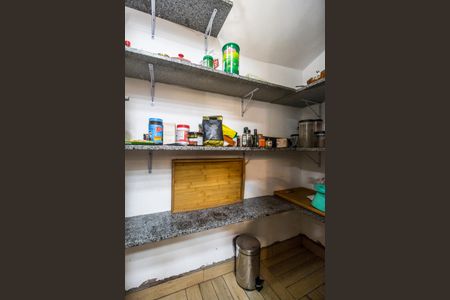 Casa de condomínio para alugar com 250m², 3 quartos e 3 vagasDespensa