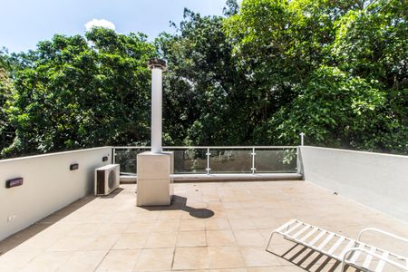 Casa de condomínio para alugar com 250m², 3 quartos e 3 vagasVaranda