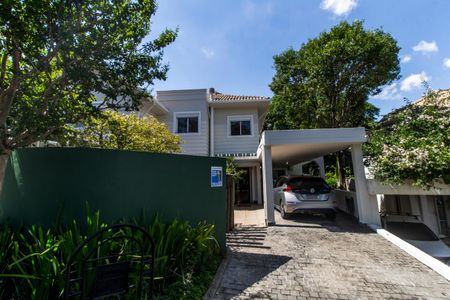 Casa de condomínio para alugar com 250m², 3 quartos e 3 vagasVista da Rua