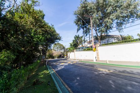 Casa de condomínio para alugar com 250m², 3 quartos e 3 vagasVista da Rua