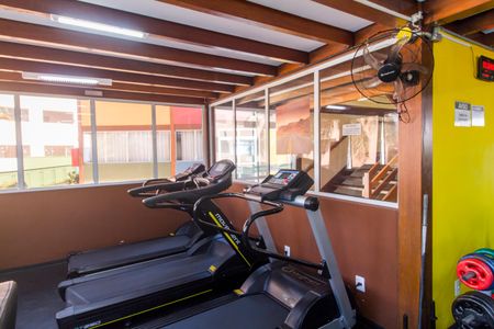 Casa de condomínio para alugar com 250m², 3 quartos e 3 vagasAcademia