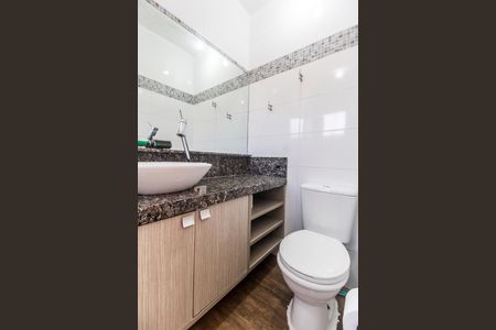 Casa de condomínio para alugar com 250m², 3 quartos e 3 vagasBanheiro da Suíte