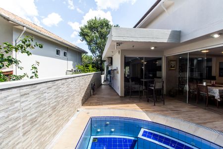 Casa de condomínio para alugar com 250m², 3 quartos e 3 vagasVaranda