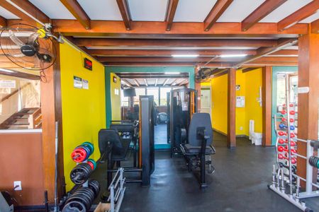 Casa de condomínio para alugar com 250m², 3 quartos e 3 vagasAcademia