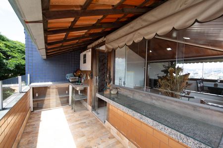 Apartamento para alugar com 200m², 3 quartos e 2 vagasCOBERTURA