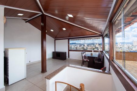 Apartamento para alugar com 200m², 3 quartos e 2 vagasCOBERTURA