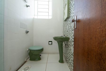 Apartamento para alugar com 200m², 3 quartos e 2 vagasBANHEIRO1