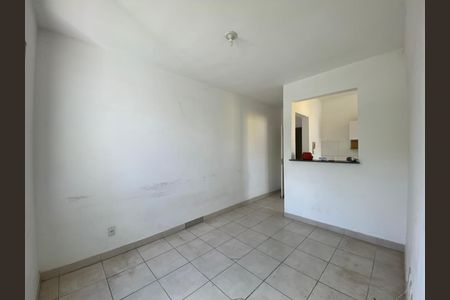 Sala de apartamento para alugar com 2 quartos, 60m² em Angola, Betim