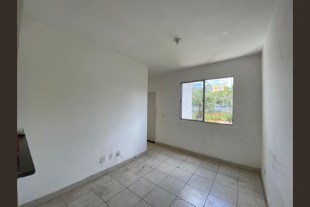 Sala de apartamento para alugar com 2 quartos, 60m² em Angola, Betim