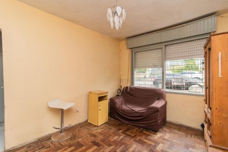 Sala de casa para alugar com 1 quarto, 56m² em Partenon, Porto Alegre