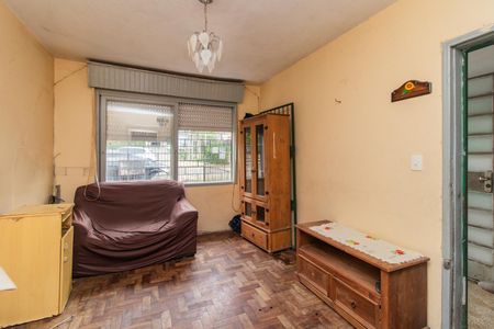 Sala de casa para alugar com 1 quarto, 56m² em Partenon, Porto Alegre