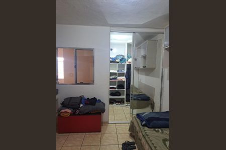 Casa à venda com 160m², 3 quartos e 2 vagas Casa à venda com 160m², 3 quartos e 2 vagasAREA INTERNA