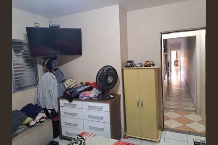 DORMITÓRIO de casa à venda com 3 quartos, 160m² em Novo Osasco, Osasco