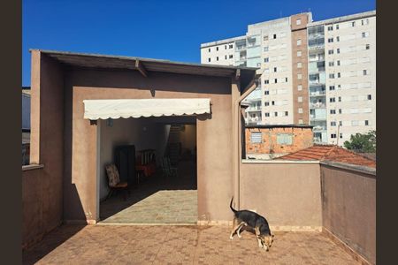 Casa à venda com 160m², 3 quartos e 2 vagas Casa à venda com 160m², 3 quartos e 2 vagasAREA EXTERNA