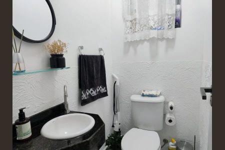 Casa à venda com 130m², 3 quartos e 2 vagasFoto 04