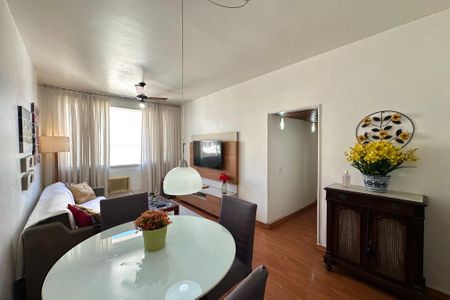 Apartamento à venda com 2 quartos, 71m² em Leme, Rio de Janeiro