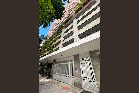 Apartamento à venda com 71m², 2 quartos e 2 vagas