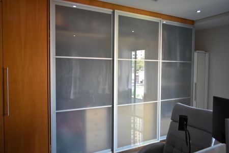 Casa à venda com 400m², 4 quartos e 6 vagasQuarto 2