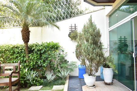 Casa à venda com 400m², 4 quartos e 6 vagasJardim