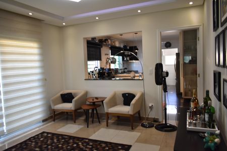 Casa à venda com 400m², 4 quartos e 6 vagasSala 2