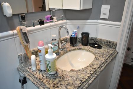 Casa à venda com 400m², 4 quartos e 6 vagasSuíte 2