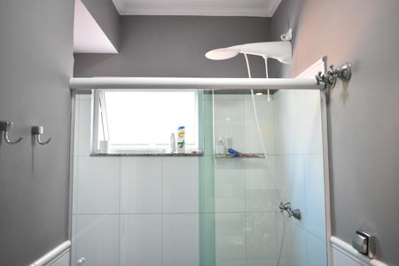 Casa à venda com 400m², 4 quartos e 6 vagasSuíte 2