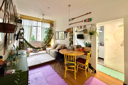 Apartamento à venda com 67m², 2 quartos e 1 vaga