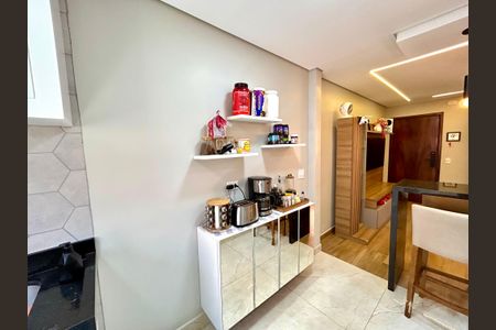 Apartamento à venda com 53m², 2 quartos e 1 vagaCozinha