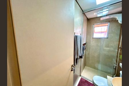 Apartamento à venda com 53m², 2 quartos e 1 vagaBanheiro 