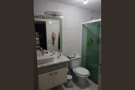 WC C/ BOX de casa à venda com 3 quartos, 251m² em Quitaúna, Osasco