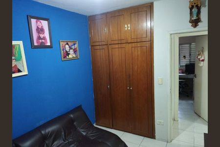 DORMITORIO de casa à venda com 3 quartos, 251m² em Quitaúna, Osasco