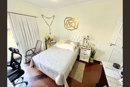 Casa à venda com 480m², 5 quartos e 5 vagasQuarto 3 - Suíte