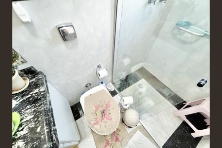 Casa à venda com 480m², 5 quartos e 5 vagasBanheiro da Suíte 3
