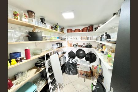 Casa à venda com 480m², 5 quartos e 5 vagasÁrea gourmet Despensa