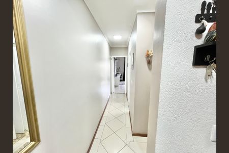 Casa à venda com 480m², 5 quartos e 5 vagasCorredor