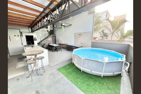 Casa à venda com 480m², 5 quartos e 5 vagasÁrea gourmet